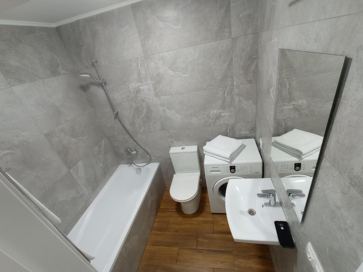 N.A.N. Apartments City Centre Kyiv Exterior photo